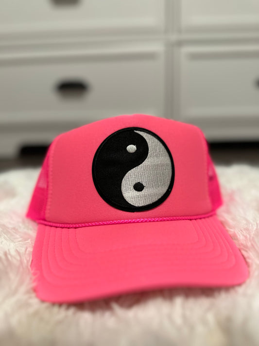 Ying Yang Hat